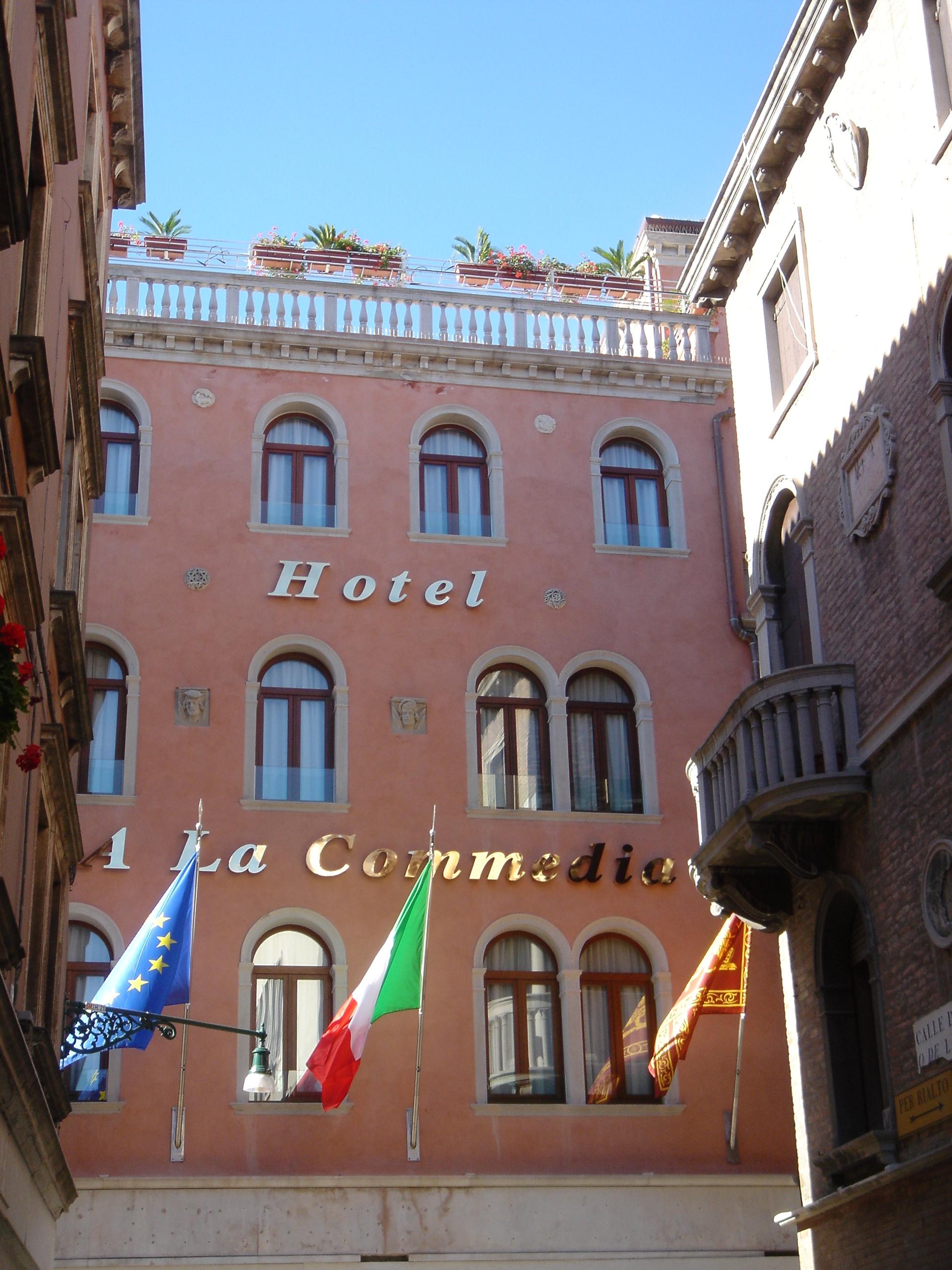 Hotel A La Commedia Veneza Exterior foto